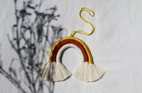 Mini Macramé Rainbows