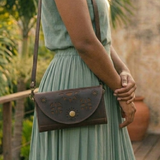 Sunrise Convertible Leather Wallet
